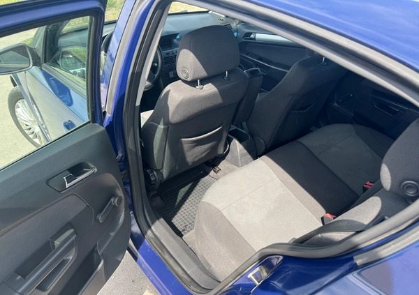 Nissan Qashqai cena 52444 przebieg: 145300, rok produkcji 2016 z Bogatynia małe 596